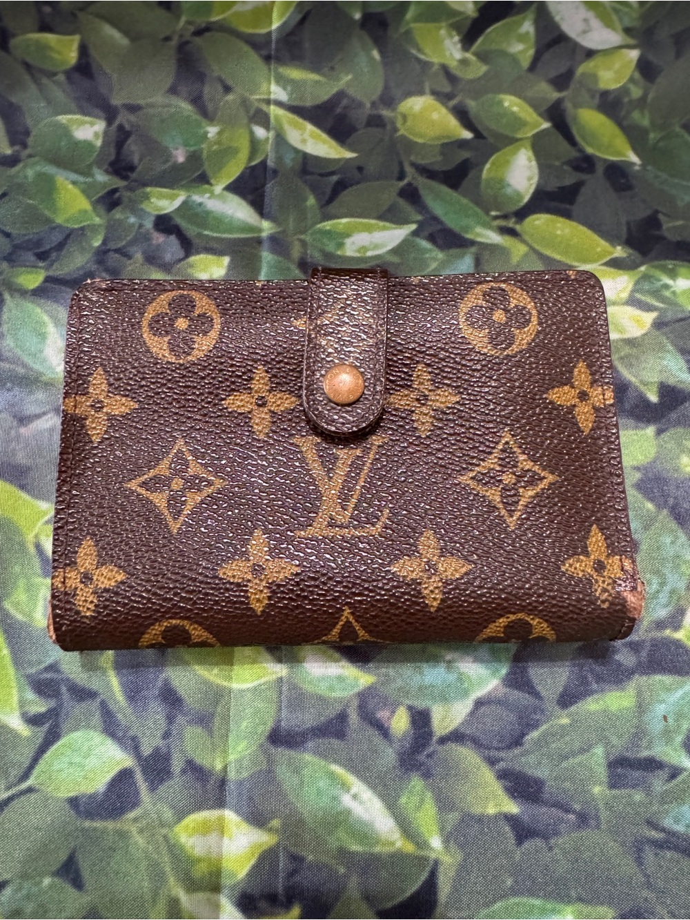 Louis Vuitton Brown Monogram Kisslock Wallet